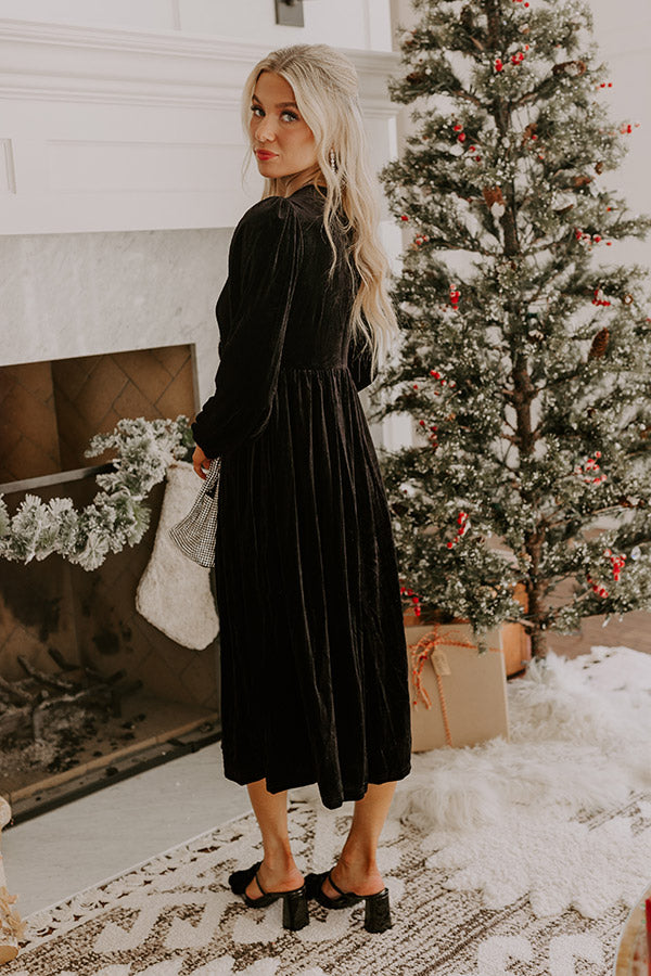 For The Love Of Bows Velvet Midi in Black