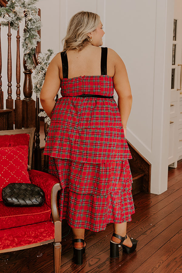 Holiday Harmony Plaid Tiered Midi Curves