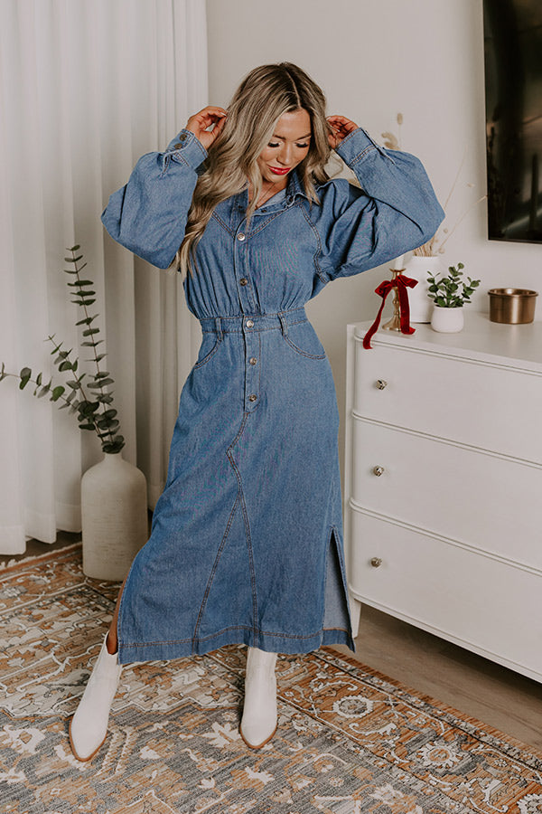 City Chic Denim Midi in Medium Wash City Chic Denim Midi in Medium Wash