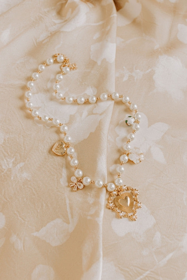 Chic Moment Charm Necklace in Ivory