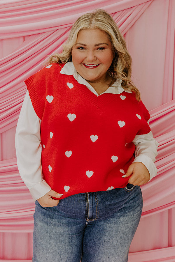 Hugs And Kisses Vest Top in Red Curves