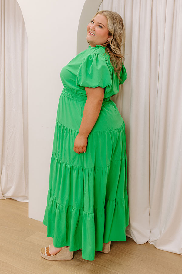 Simply Sweet Maxi Dress in Kelly Green Curves