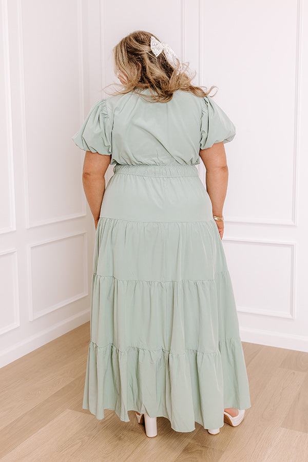 Simply Sweet Maxi Dress in Sage Curves