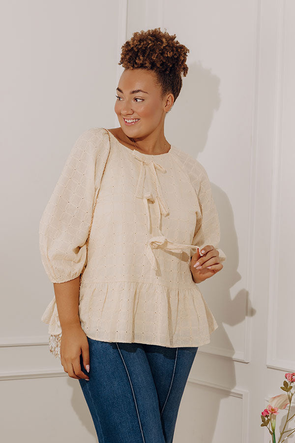 Buttercup Charm Eyelet Top Curves Image - 1