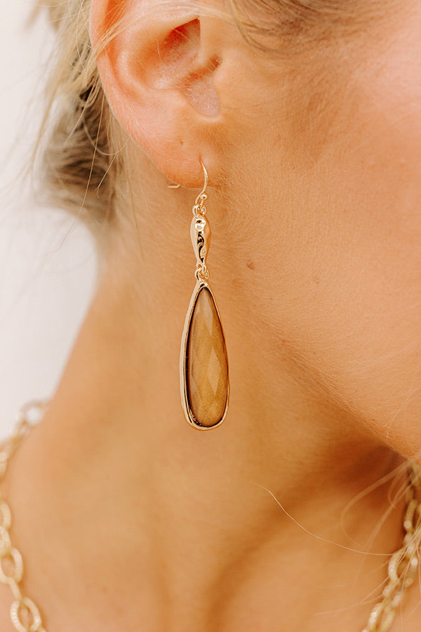 Charming Smile Drop Earrings in Mocha