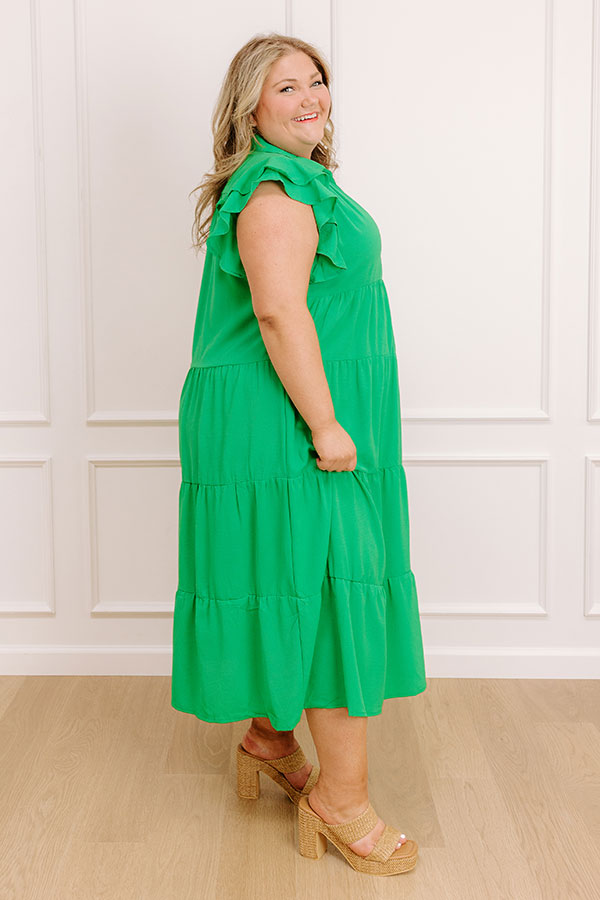 Sunny Spritzer Tiered Midi Dress in Kelly Green Curves