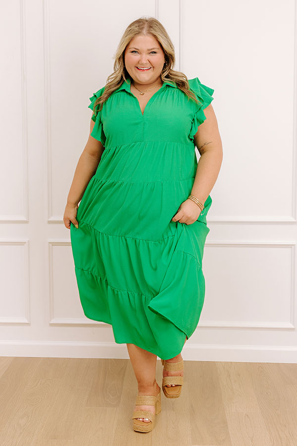 Sunny Spritzer Tiered Midi Dress in Kelly Green Curves