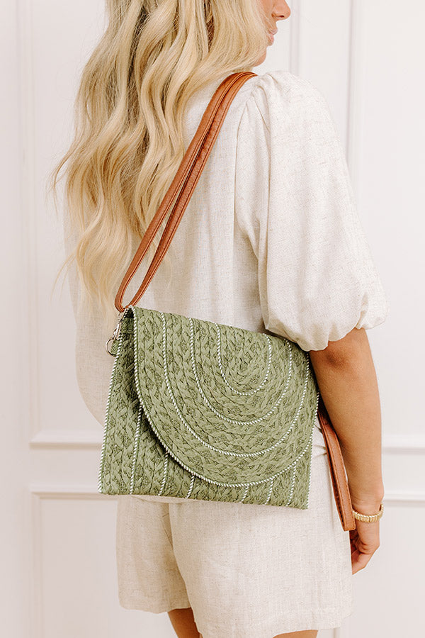 Bungalow Party Raffia Woven Clutch in Olive