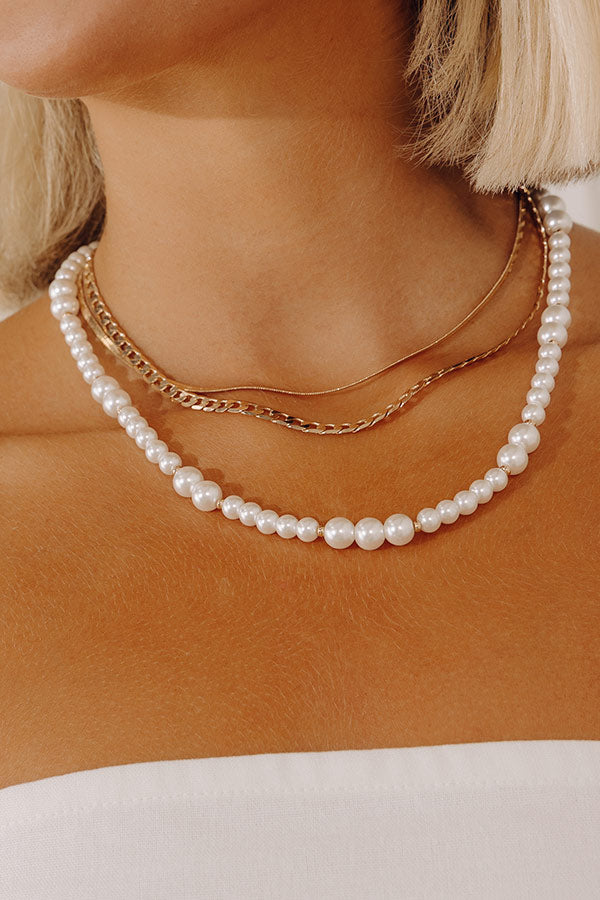 Chic A La Mode Layered Necklace Image - 2