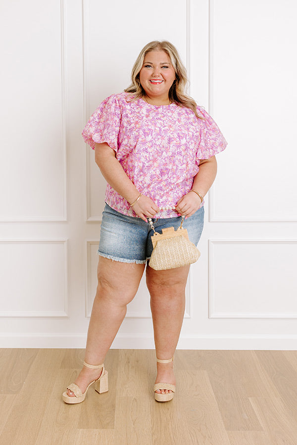 Hawaiian Paradise Floral Top Curves Image 1