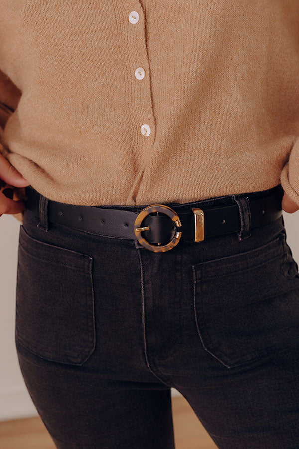 Easy To Style Faux Leather Belt in Black