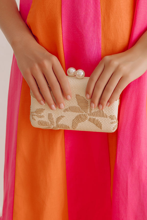 Seaside Chic Raffia Woven Clutch Image - 1