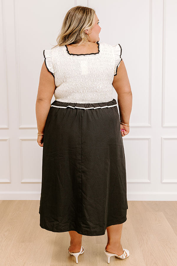 Simply Luxe Smocked Midi Dress Curves Image 4