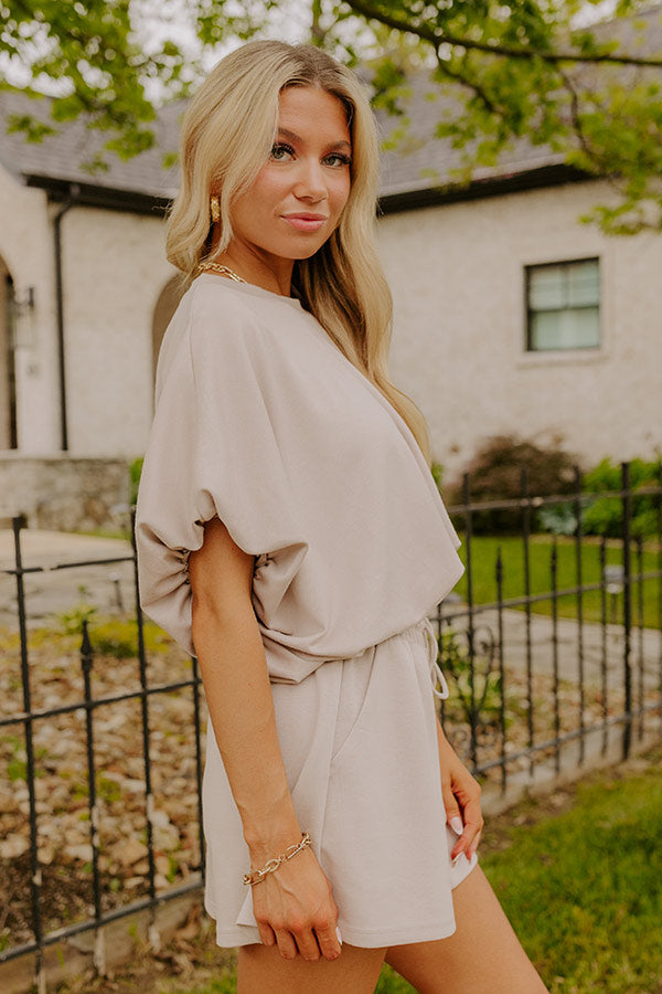 Everyday Chic Bubble Top in Taupe Image 4