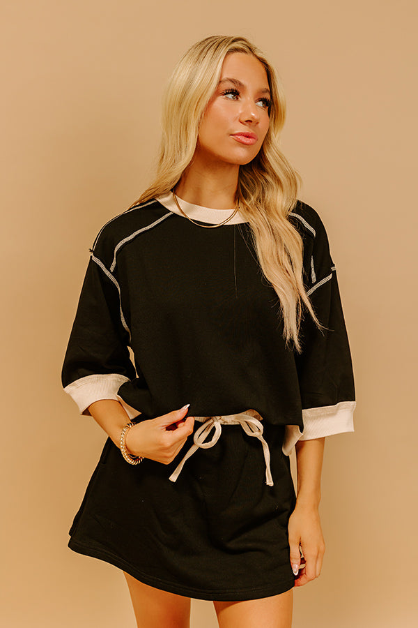 Chic Style Shift Tee in Black Image 4