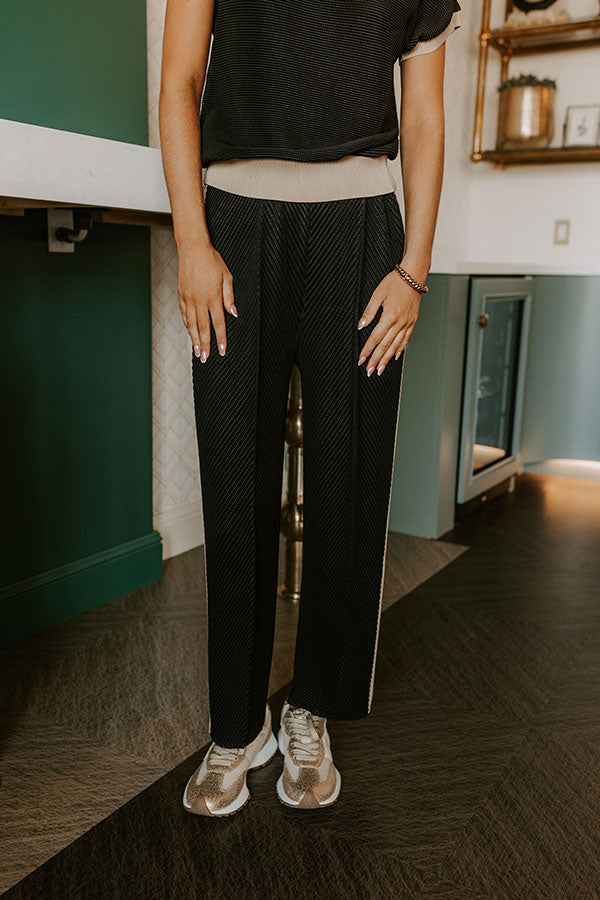 First Class Femme High Waist Pleated Pants Image 3