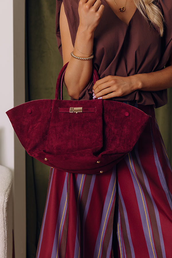Soho Stroll Faux Suede Tote in Wine