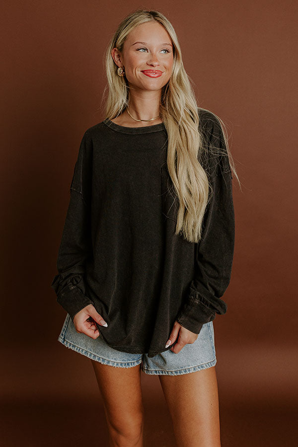 The Essential Oversized Vintage Wash Tee in Black Image 3