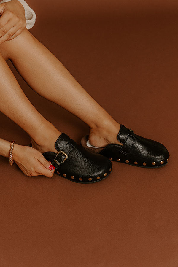 black dress clogs Italian Garden Clogs in Black 37 (US W 6-6.5)
