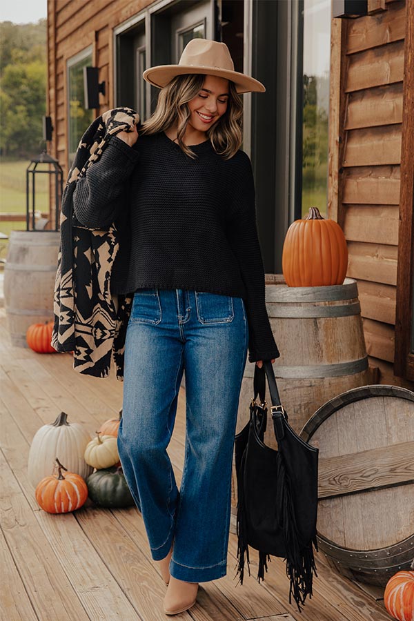 Chic And Cozy Knit Sweater in Black