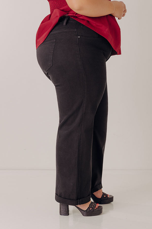 RISEN Ember Midrise Barrel Leg Jean Curves Image - 3