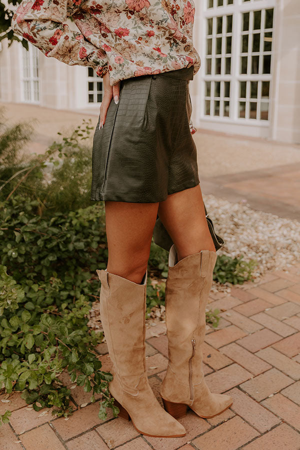 Chic Statement High Waist Faux Leather Shorts in Deep Forest Image 5