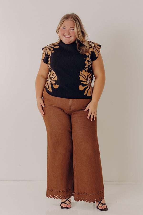 City Bloom Floral Knit Top in Black Curves Image - 2
