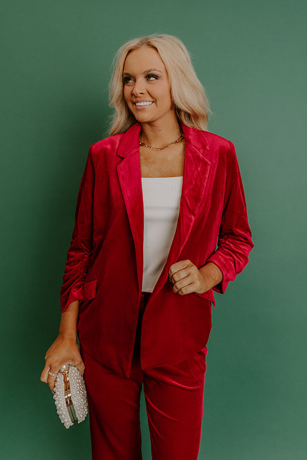Chic Influencer Velvet Blazer In Red