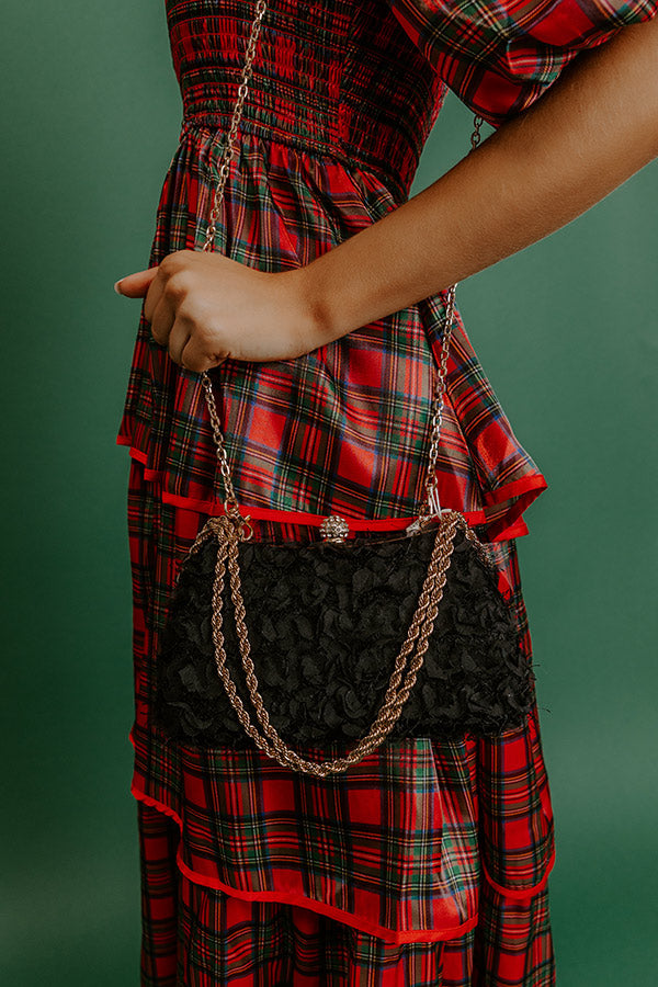 Maxi Ruffle Evening Purse in Black Image - 4