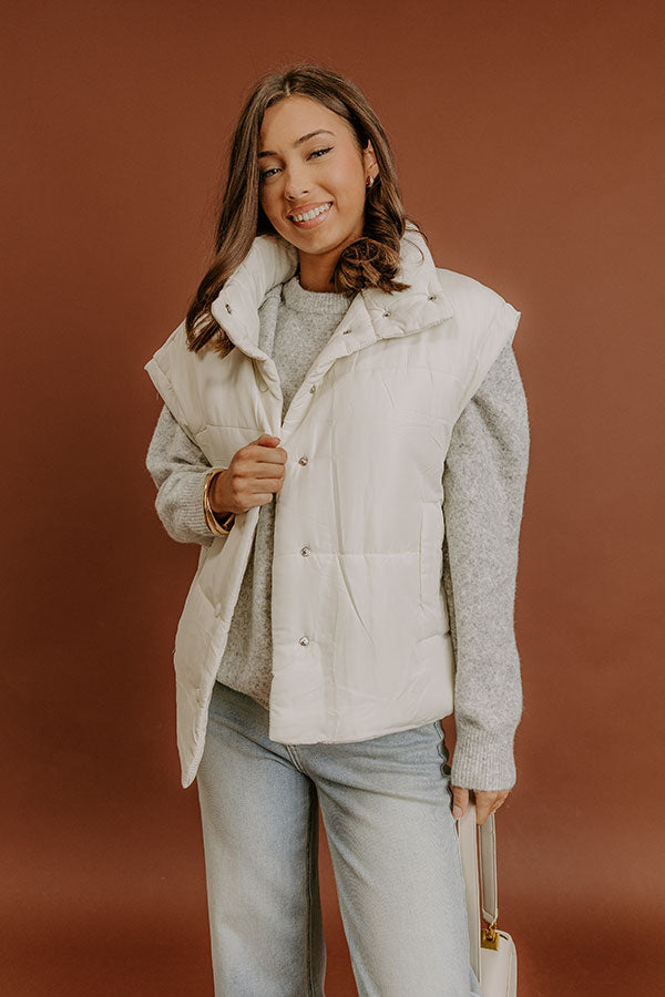 Brisk Stroll Puffer Vest in Cream Image - 1