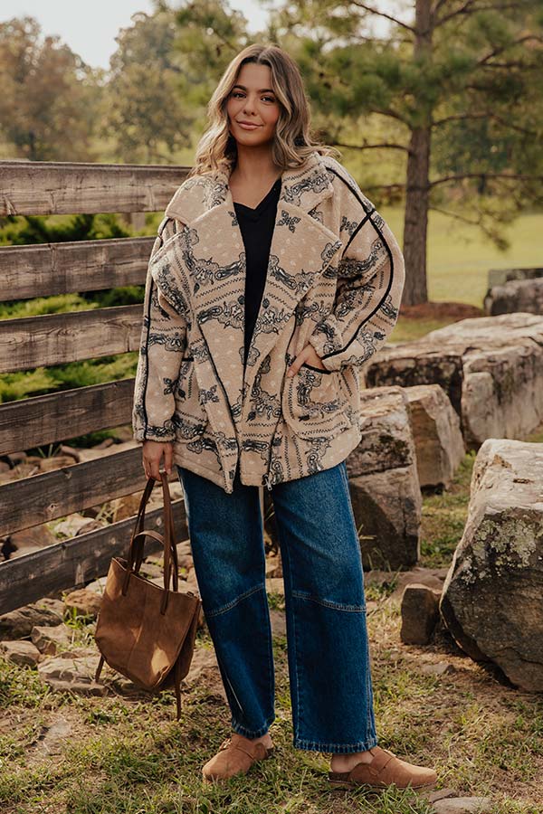 Sidewalk Style Oversized Sherpa Jacket Image - 2