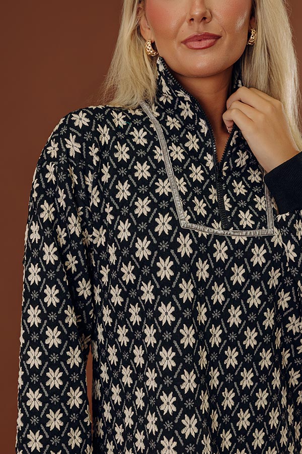 Petal Party Floral Knit Jacquard Mini Dress Image - 2