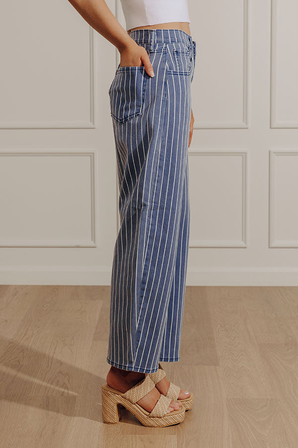 JUST USA Tobi Midrise Stripe Barrel Leg Jean Image - 2