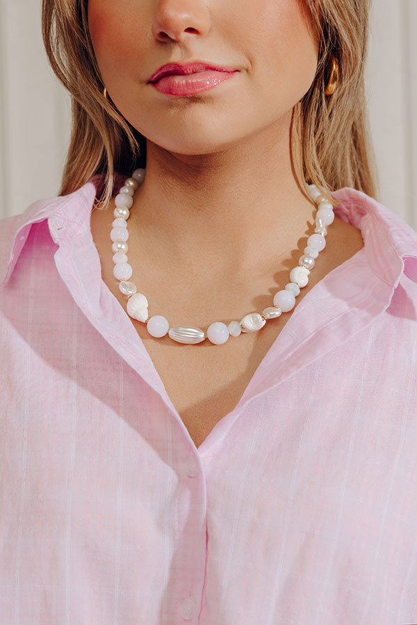 Oceanlight Chic Necklace in White Image - 1