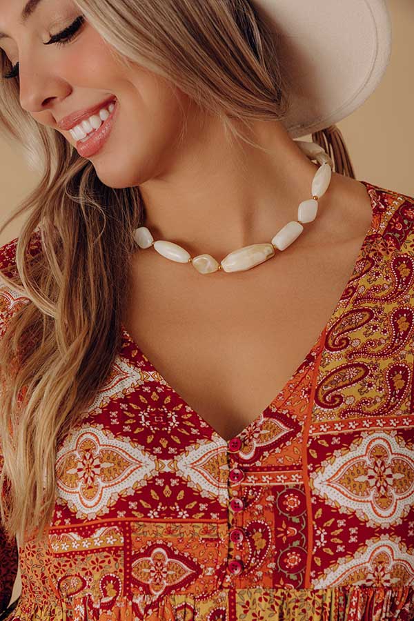 Bold and Bubbly Necklace in Champagne