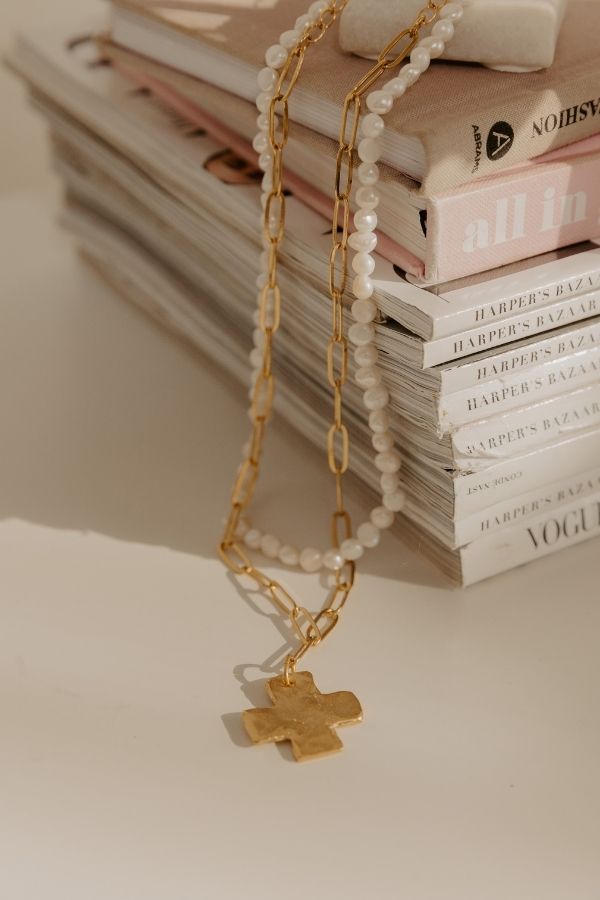 Susan Shaw Cross Piper Paperclip Necklace Image - 1