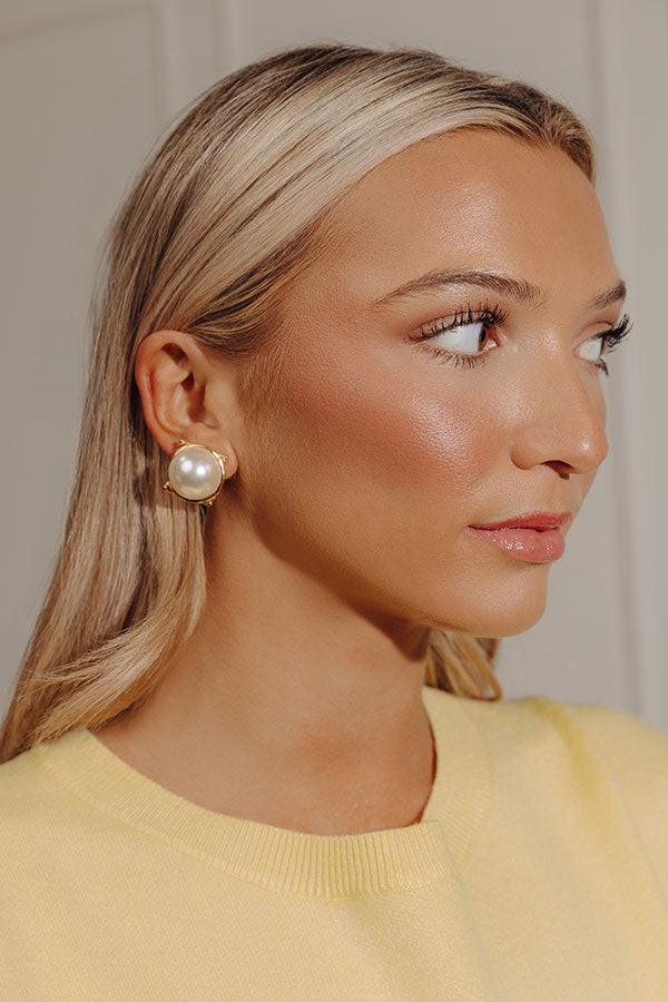 Susan Shaw Pearl Cab Stud Earrings Image - 1