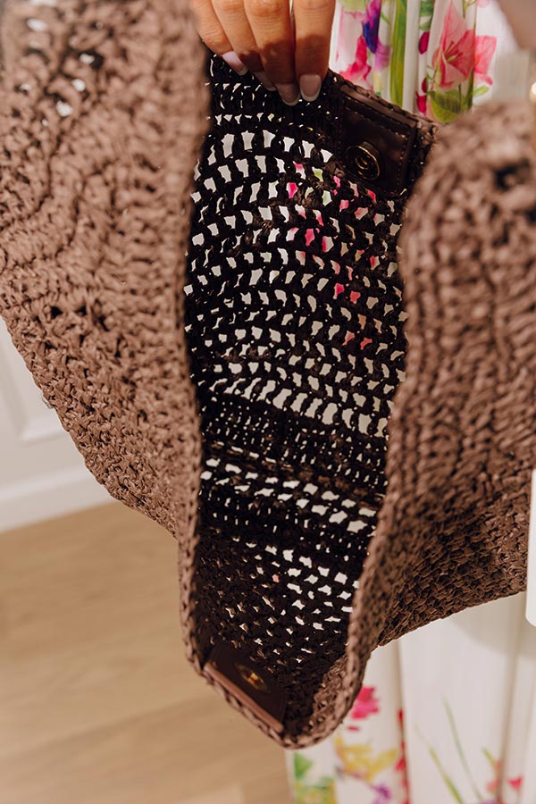 Camden Straw Woven Hobo Bag in Chocolate Image - 2