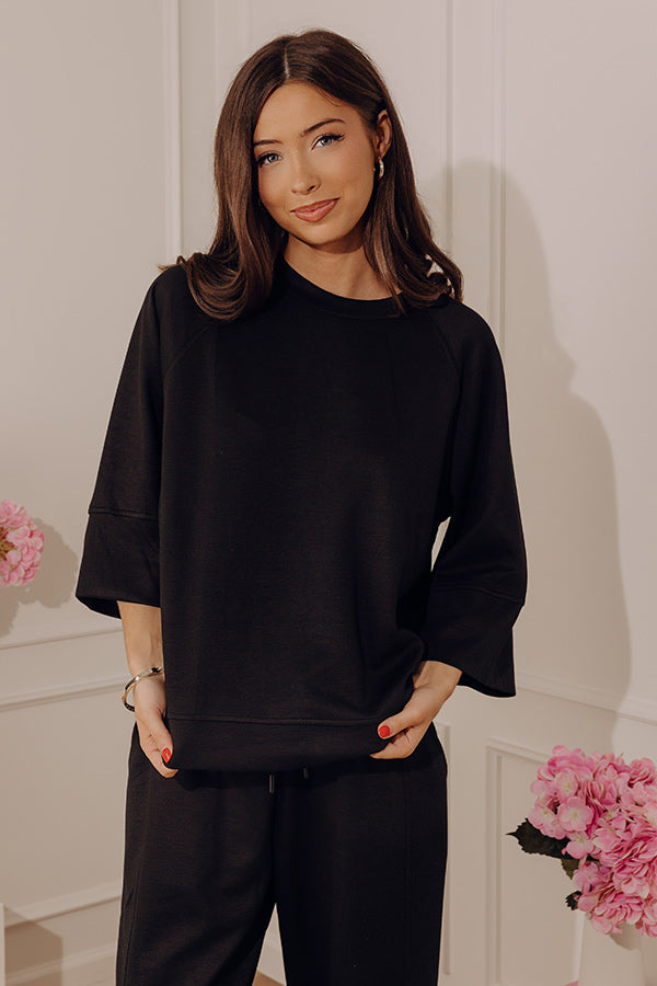 Instant Favorite Scuba Tee in Black Image - 3