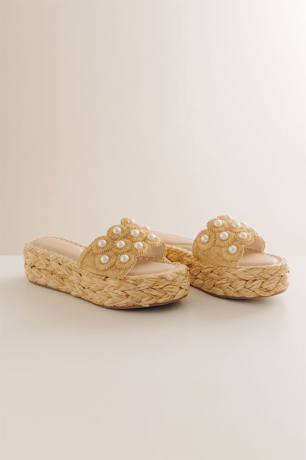 The Candice Raffia Woven Platform Sandal in Natural Image - 4