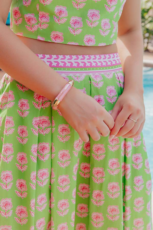 Vacay Chic Hinge Bangle Bracelet in Pink Image - 1