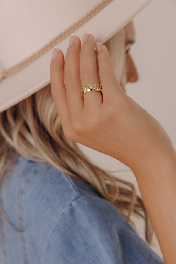 Living Glitzy Cubic Zirconia Ring Image - 3