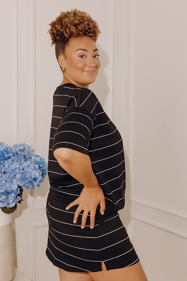 Classic Look Stripe Scuba Top Curves Image - 2