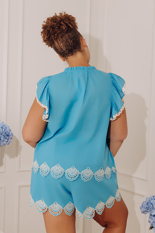Coastal Views Embroidered Top Curves Image - 4