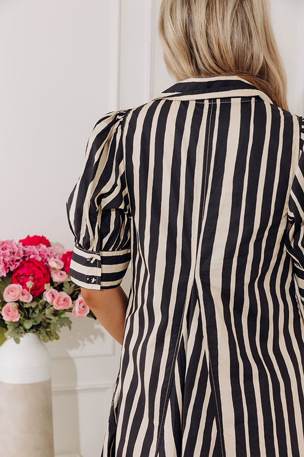 Stripe A Pose Midi Dress in Black Image - 5