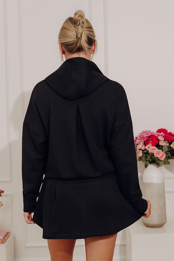 Road Trip Chic Hoodie in Black Image - 4
