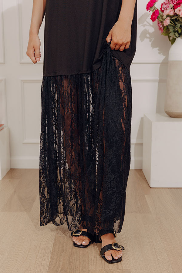 Paris After Midnight Mixed Media Lace Maxi Dress Image - 2