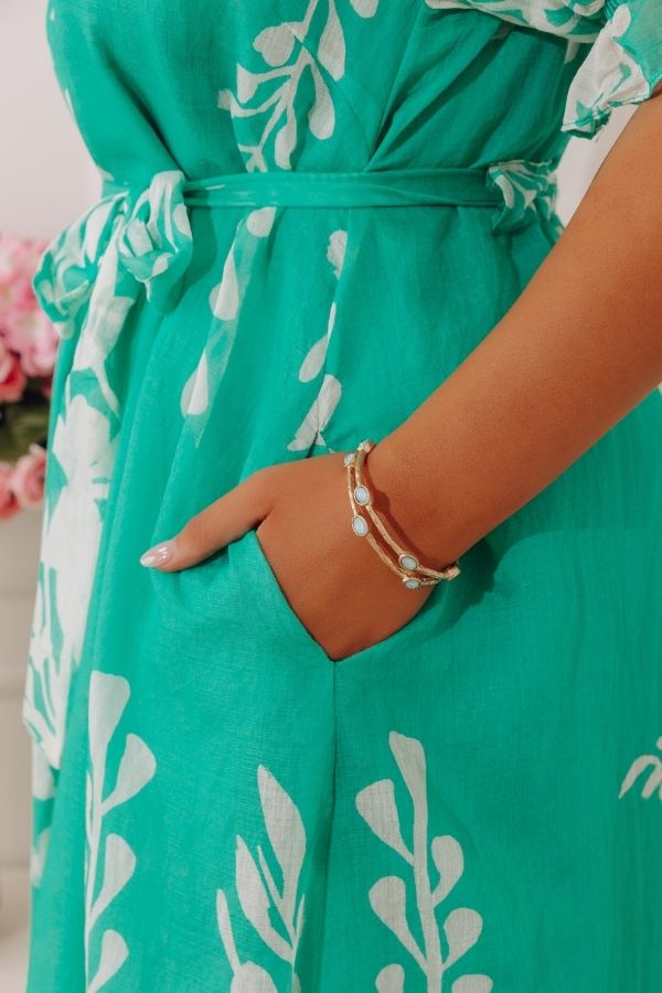 Amalfi Muse Bangle Bracelet Set in Seaglass Image - 1