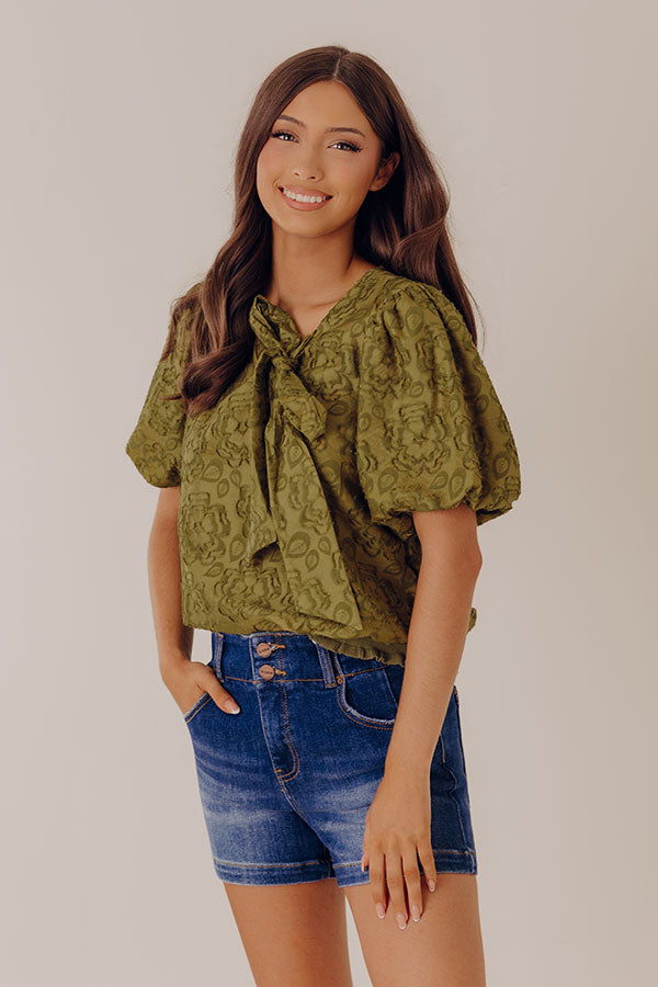 Effortlessly Refined Floral Jacquard Top