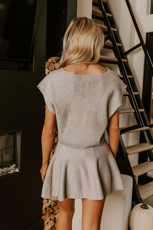 Chic A La Mode Knit Top in Grey Image - 2